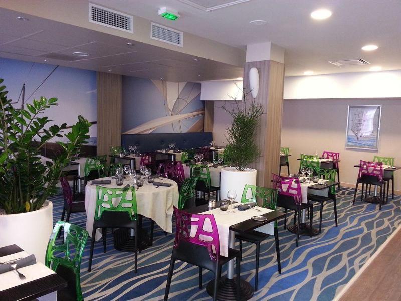 Ibis Styles St Gilles Croix De Vie Centre-Ville Saint-Gilles-Croix-de-Vie Exterior foto